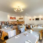 Aurora 3* Mestre