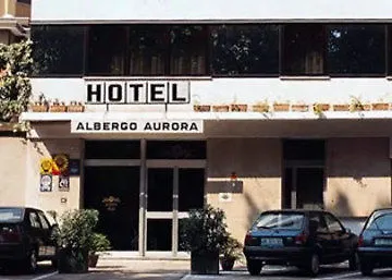Aurora Отель Местре