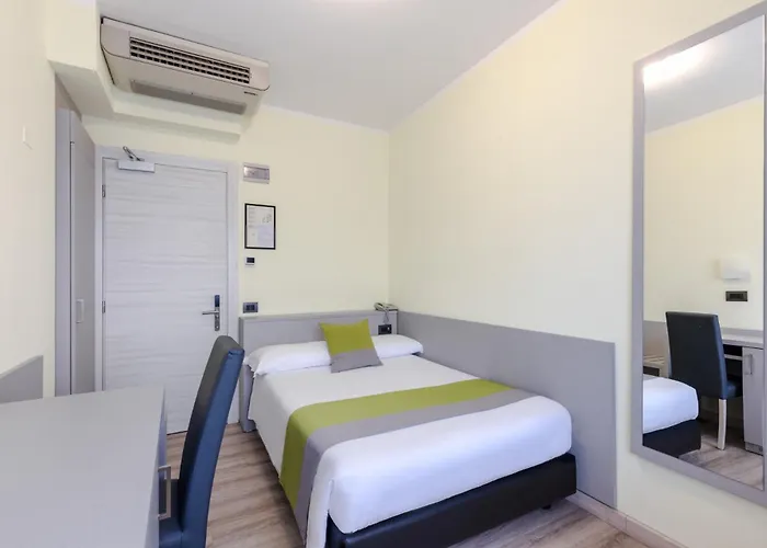 Aurora Ξενοδοχείο Μέστρε