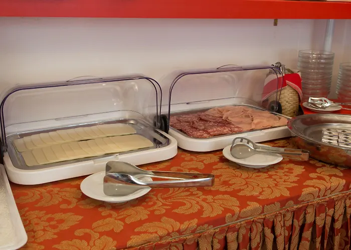 Aurora Ξενοδοχείο Μέστρε