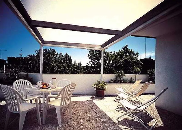 Aurora Ξενοδοχείο 3*