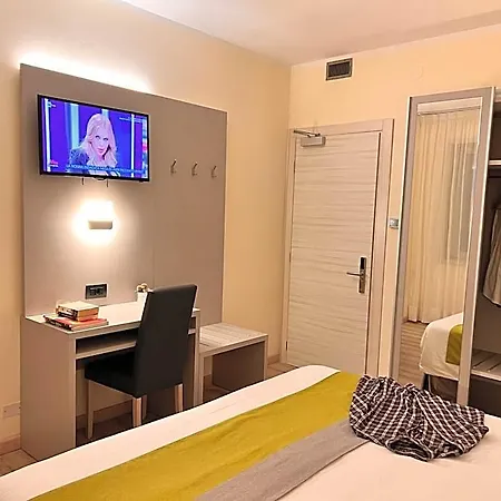 Hotel Aurora