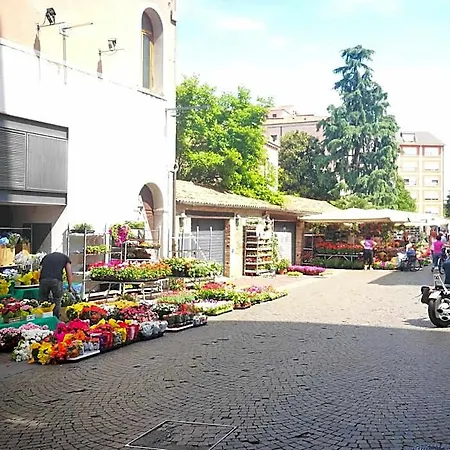 Hotel Aurora 3*